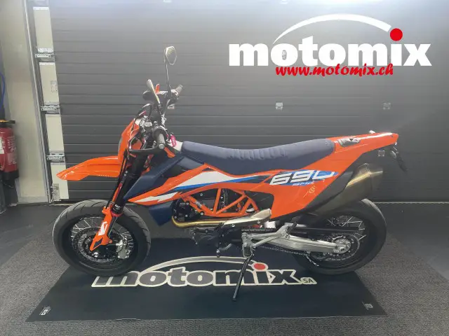 KTM 690 SMC R Supermoto