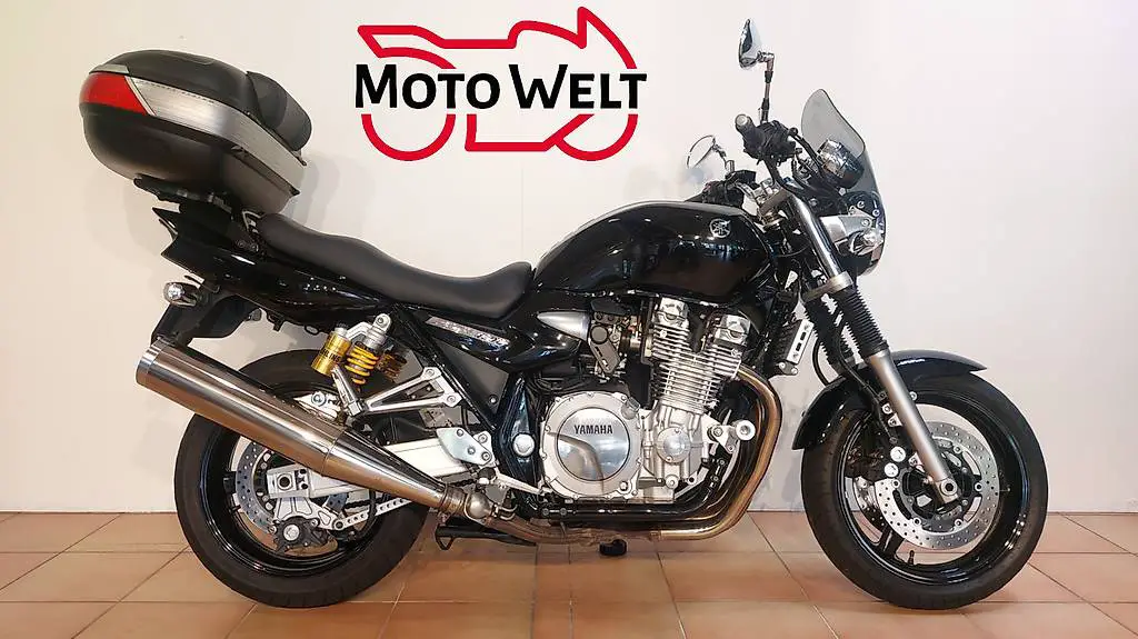 Yamaha XJR 1300