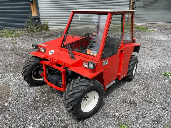 Bucher TM 800 Bergschlepper mit Kubota Diesel