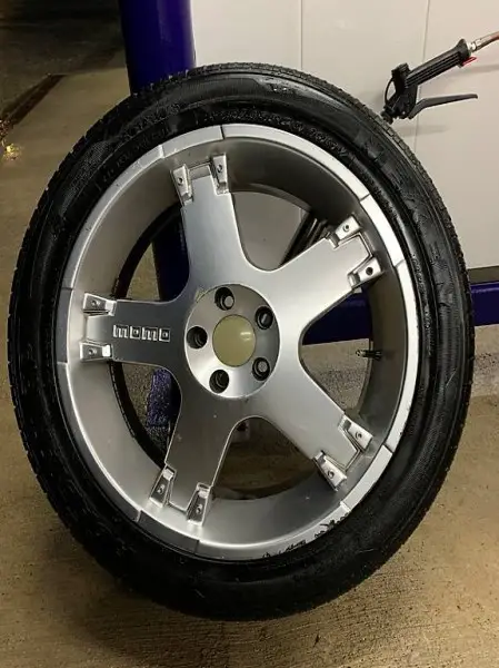  Momo 20? Felgen Porsche Cayenne 5x132