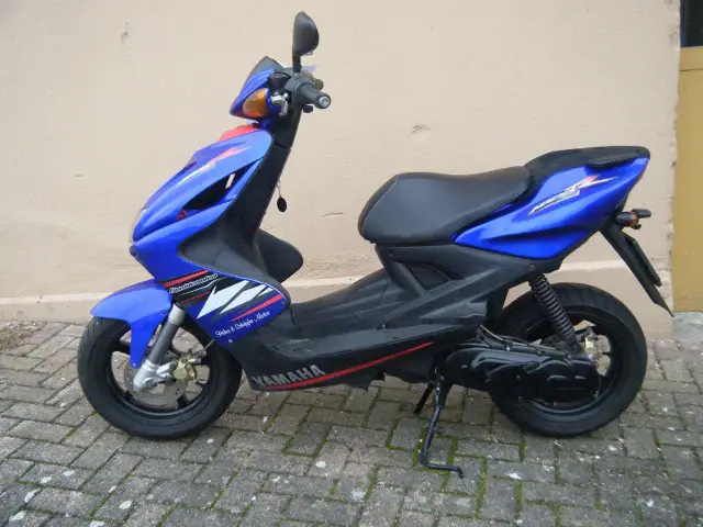 yamaha aerox r yq 50