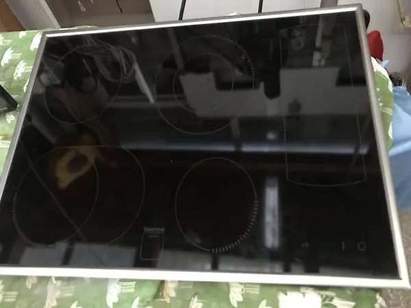 Ceran Kochfeld Therma mit 4 Stellen u Wärmer