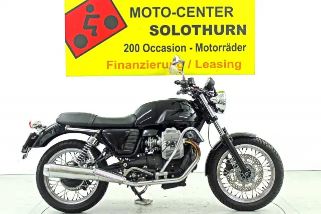 moto guzzi v7 classic