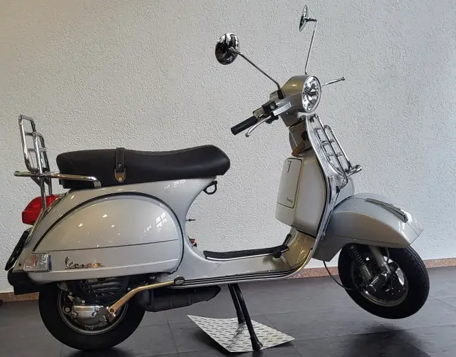 piaggio vespa px 125