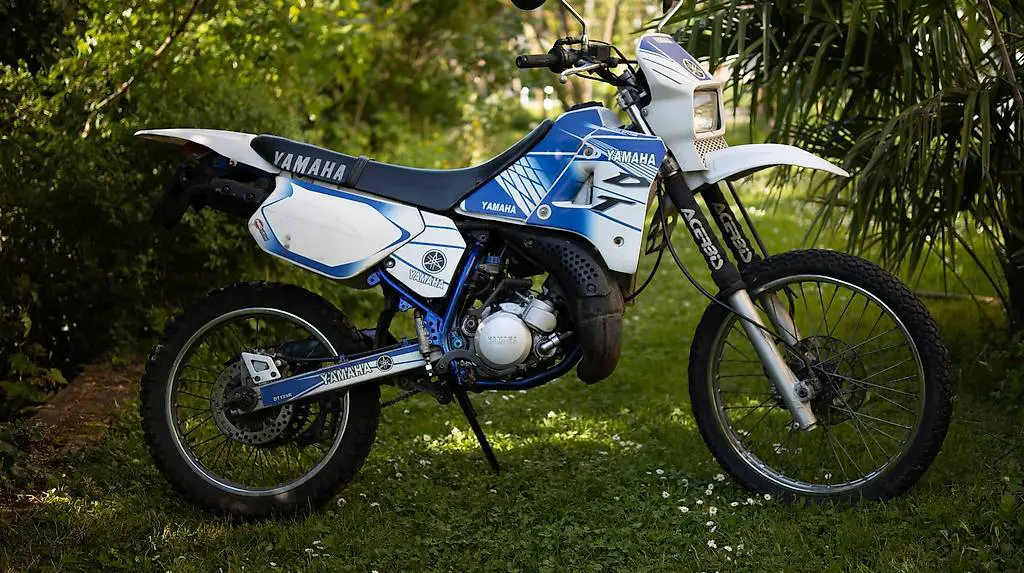 Yamaha Dt 125r mit e Starter + viele Ersatzteile