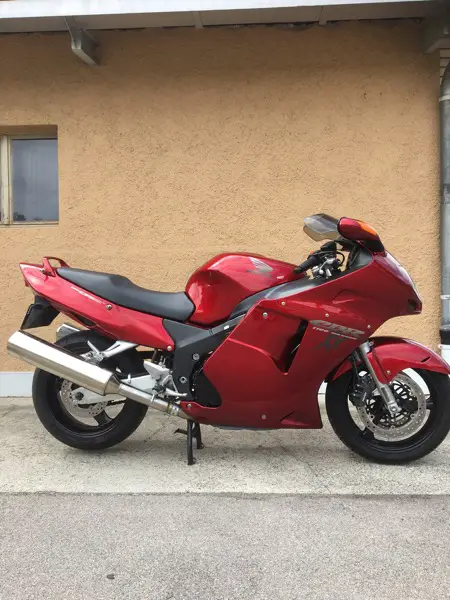 Honda CBR1100XX Super Blackbird