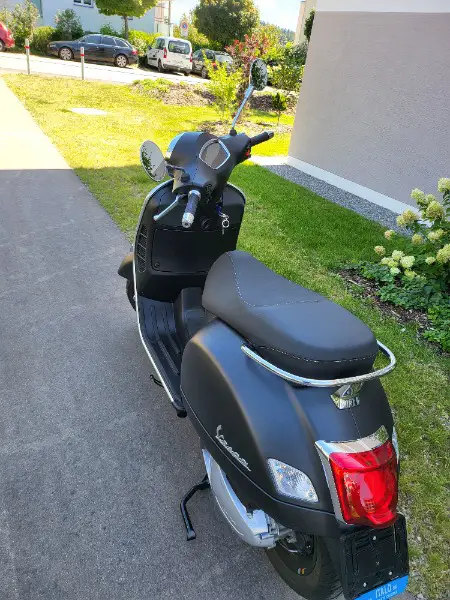 Vespa gts 300 jg 05/2023 wie neue