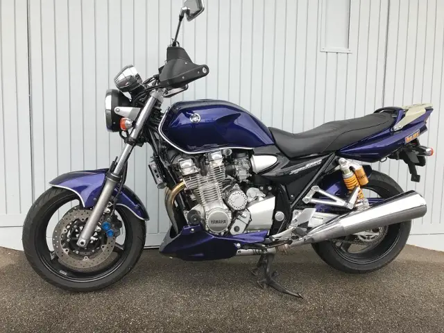 yamaha xjr 1300