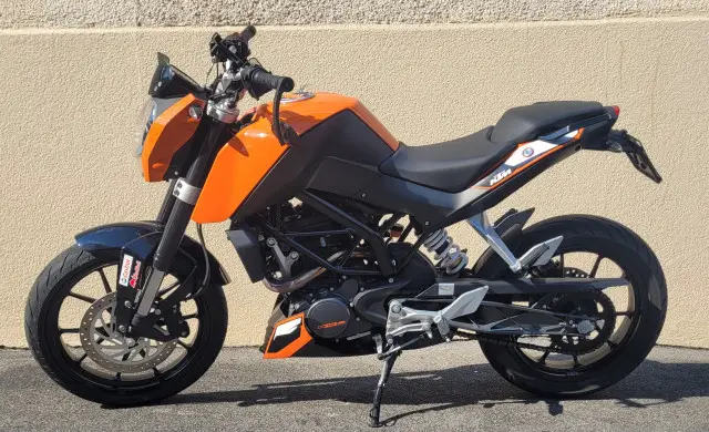 ktm 200 duke