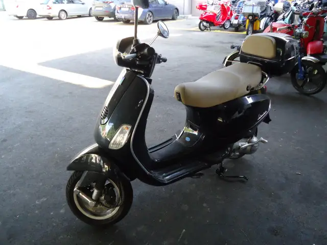 piaggio vespa lx4 125