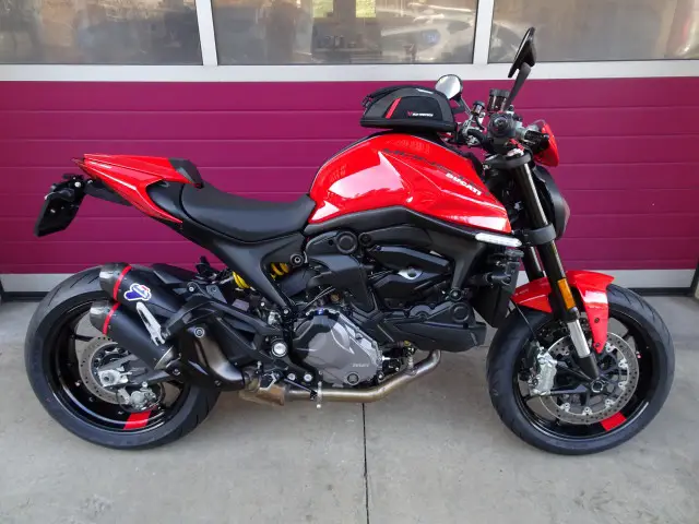 DUCATI Monster 950 Plus