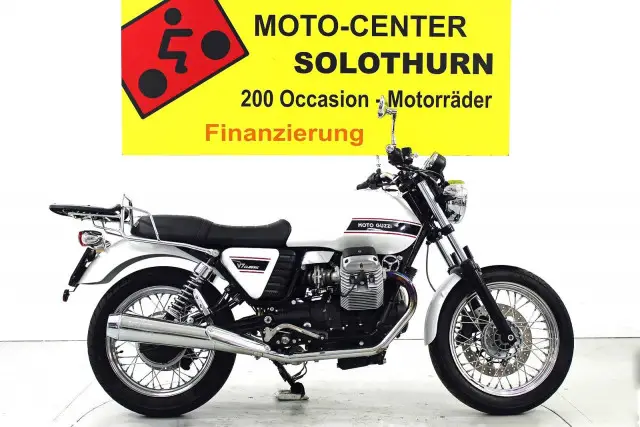 moto guzzi v7 classic