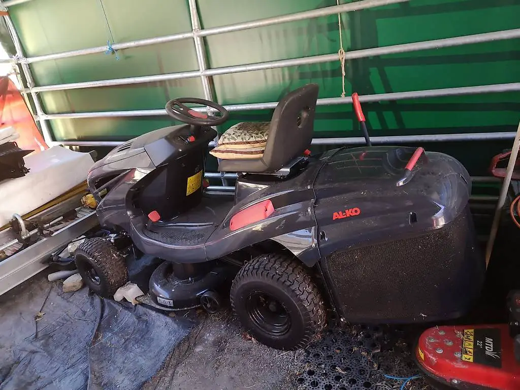 Rasentraktor AL KO 15-93.2 HD Easy
