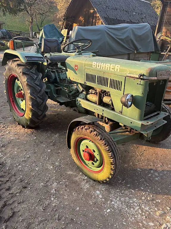 Bührer MS12/10 Traktor