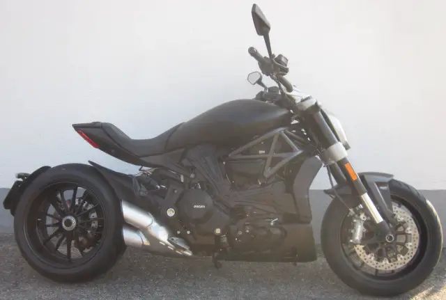 ducati xdiavel 1260 dark